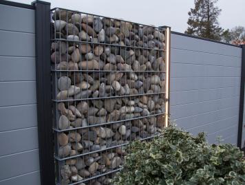 Sichtschutz, Steinmauer