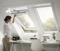 Fenster mit Untenbedienung, Schwingfenster